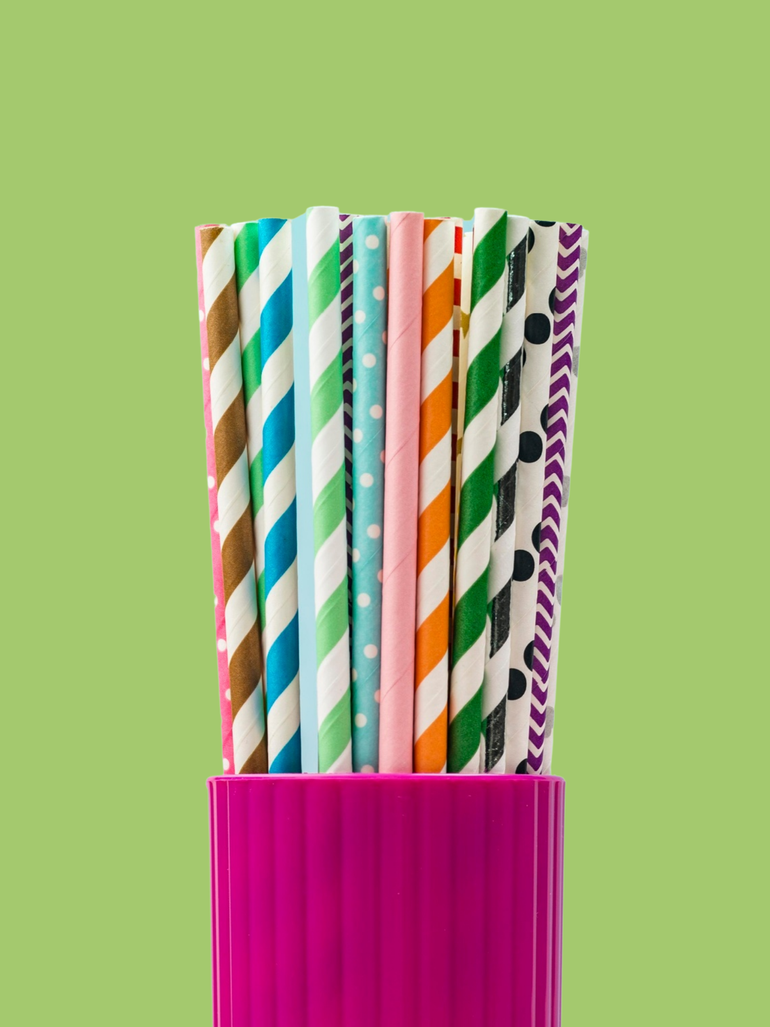 Colored printed paper straws
